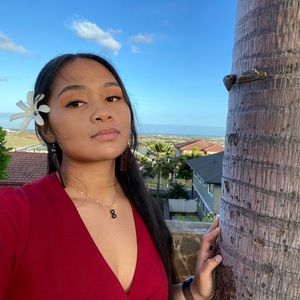 Meet your Posher, Sierra